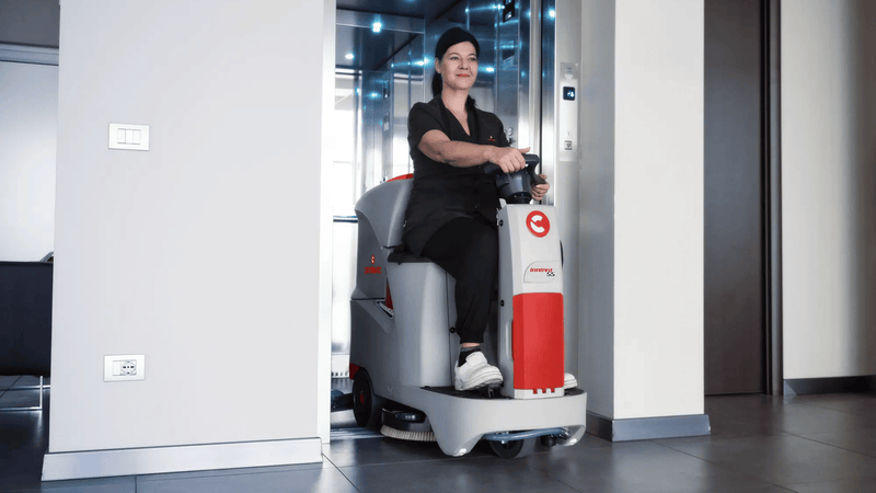 Comac Innova 55