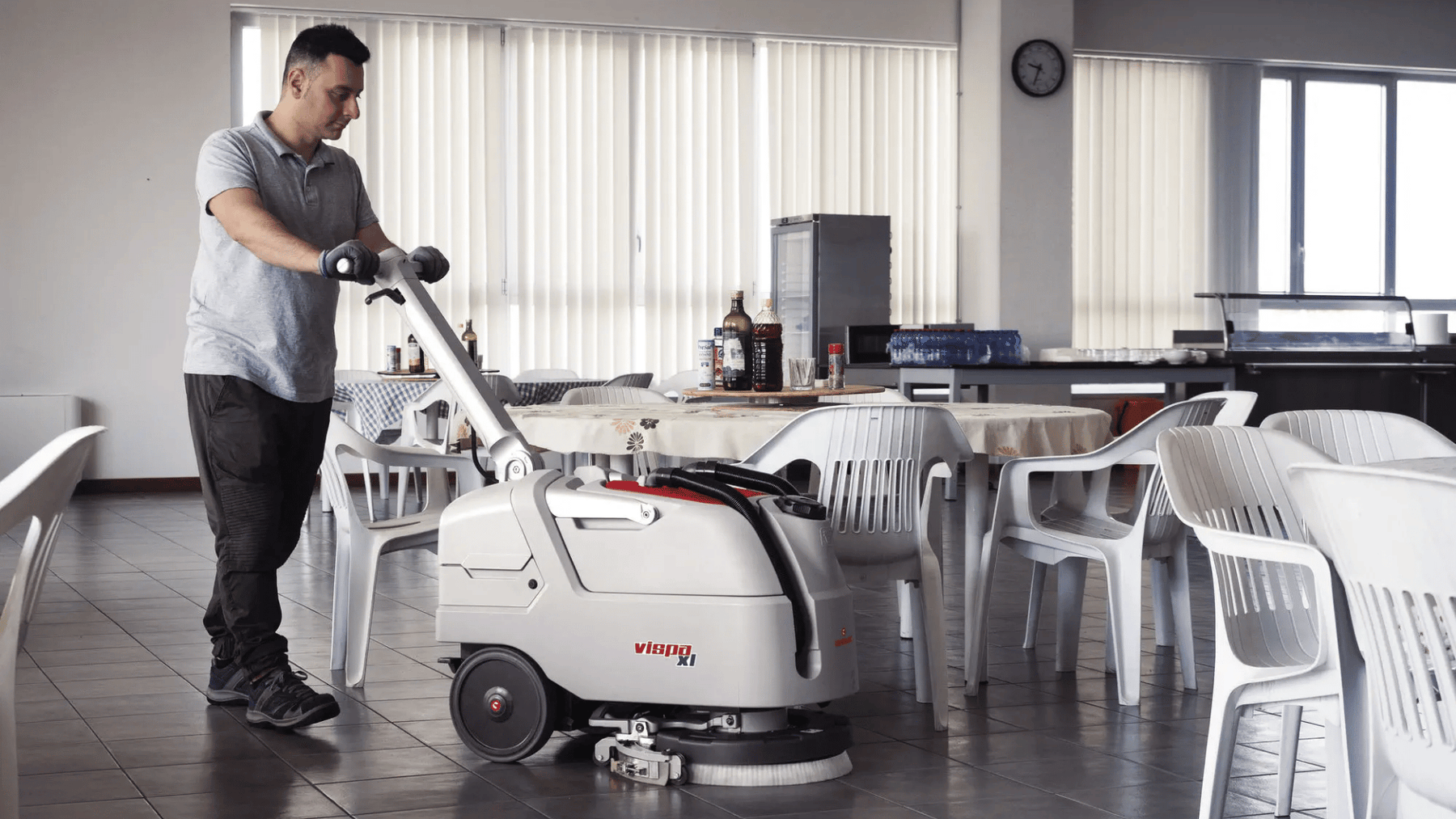 Compact Cleaning for Busy Spaces