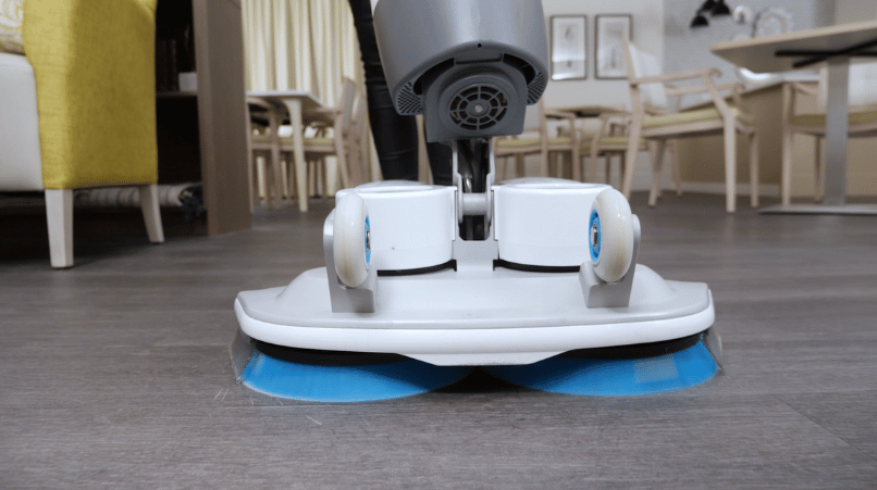 Revolutiosanize cleaning with mopping