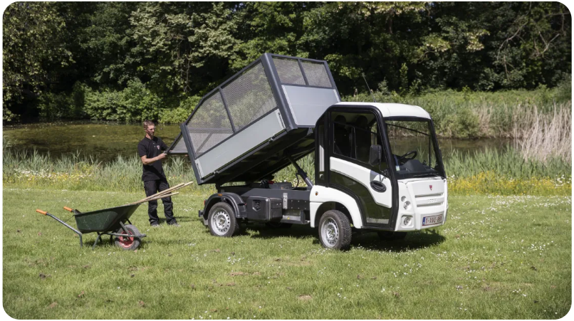 Addax Tipper Van Convenience & Comfort